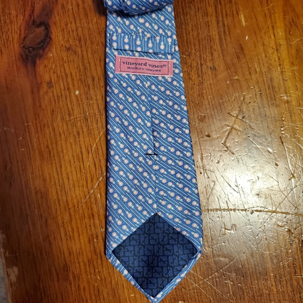 Vineyard Vines Lacross Tie 100% Silk